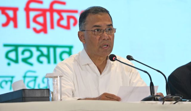 Bangladeş'te Tarık Rahman başbakan olarak yemin etti