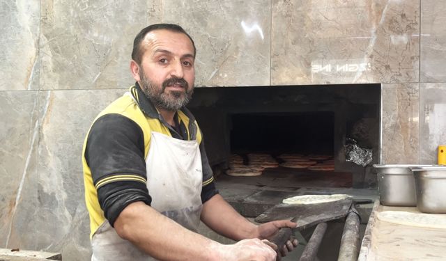 Siirt'te ramazanda fırınlarda tepsi ve güveç yoğunluğu