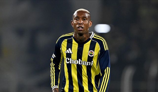 Fenerbahçe, Anderson Talisca'nın sözleşmesini 2 yıl uzattı