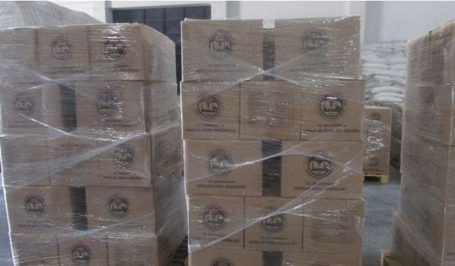 Vakıflar Genel Müdürlüğü, Suriye'ye 20 bin gıda kolisi gönderdi