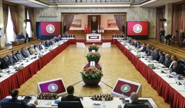 'Terörsüz Türkiye' komisyonu raporu kamuoyu ile paylaşıldı