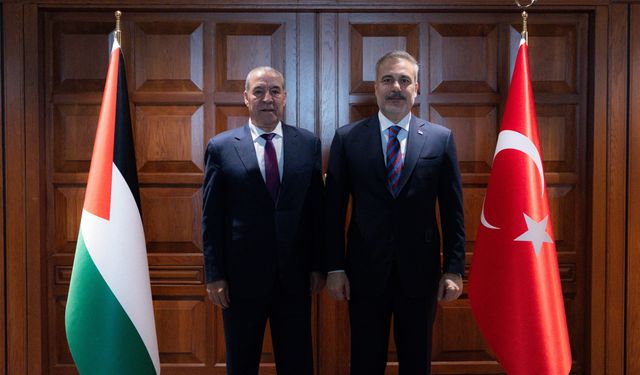 Bakan Fidan, Filistin Devlet Başkan Yardımcısı Şeyh ile görüştü