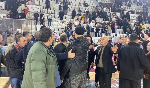 Glint Manisa Basket : 92-78 : Karşıyaka