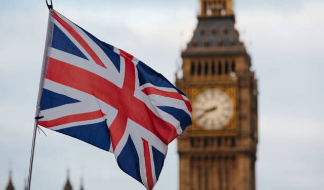 İngiltere'de acil durum kabinesi toplanacak