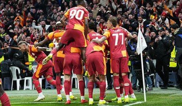 Galatasaray : 1-0 : Liverpool