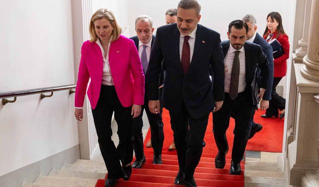 Bakan Fidan, Avusturyalı mevkidaşı Meinl-Reisinger ile bir araya geldi