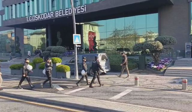 Üsküdar Belediyesi'ne operasyon: 20 gözaltı