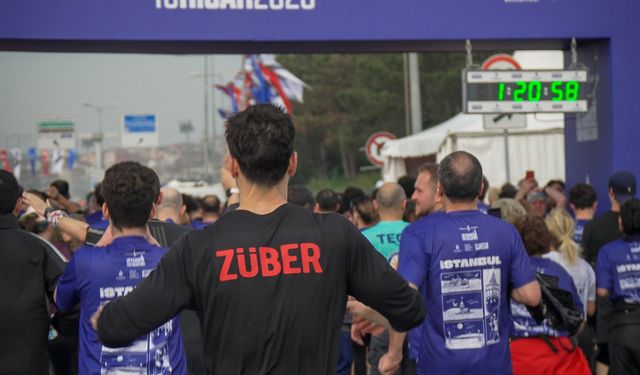 Züber, İstanbul Yarı Maratonu'nda TEV yararına koştu