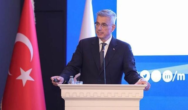 Sağlık Bakanı Memişoğlu: Tıbbi yardım yüklü TIR'larımız İran'a yola çıktı