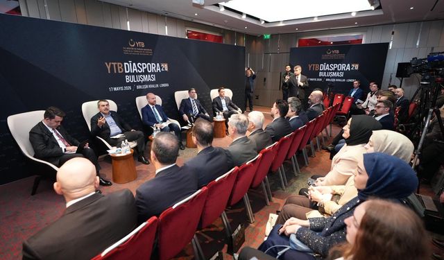Bakan Tekin, Londra'da 'YTB Diaspora 2.0 Buluşması'nda konuştu