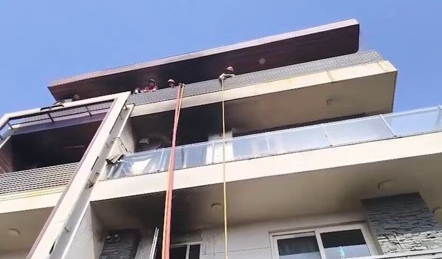 Hindistan'da yangın: 9 kişi hayatını kaybetti