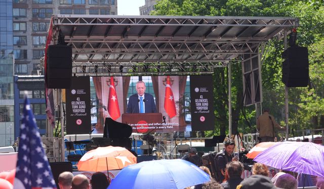 New York'ta 43'üncü Türk Günü Yürüyüşü coşkuyla kutlandı