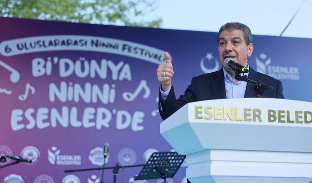 'Uluslararası Ninni Festivali'nde Anneler Günü'ne özel ezgiler seslendirildi
