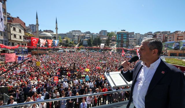 CHP lideri Özgür Özel: Siyaset öncelik belirleme işidir