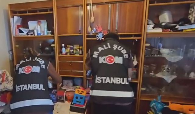 Adalar Belediyesi'ne 'rüşvet' soruşturmasında gözaltına alınan şüpheliler adliyeye sevk edildi