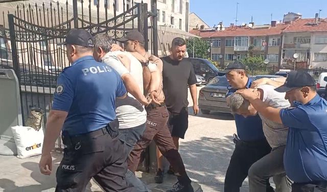 Kimlik soran bekçilere saldıran 2 şüpheli tutuklandı