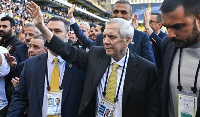 Fenerbahçe'nin yeni başkanı Aziz Yıldırım oldu