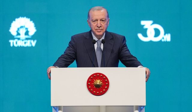 Cumhurbaşkanı Erdoğan: Ulaşamadığımız her genç hem sizin hem bizim için bir kayıptır