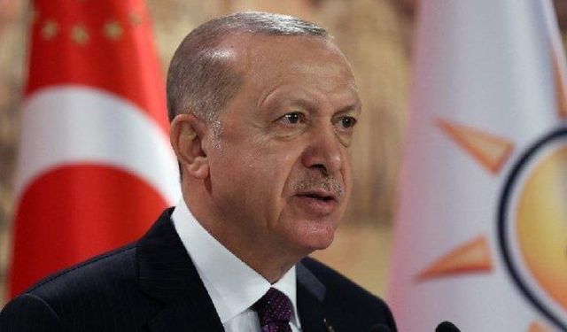 Cumhurbaşkanı Erdoğan'dan öğrencilere karne tebriği