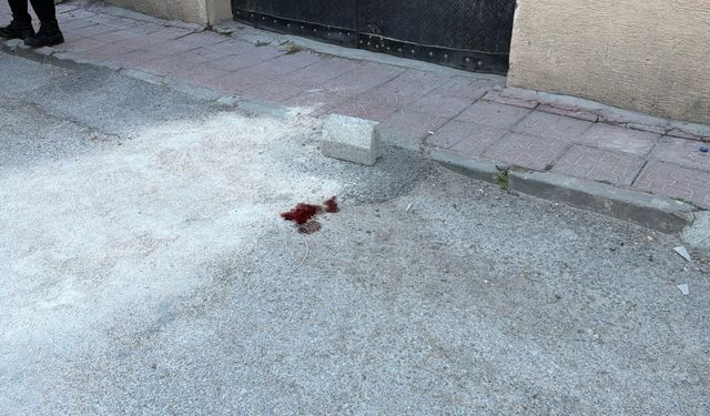 3'üncü kattan düşen 3 yaşındaki çocuk ağır yaralandı