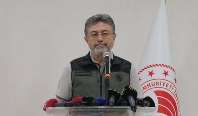 Bakan Yumaklı: Orman yangınıyla mücadele sadece bir kurumun, bir birimin konusu diye görmüyoruz