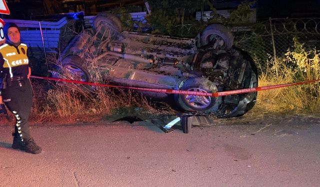 Bursa'da kontrolden çıkan otomobil takla attı: 2 yaralı