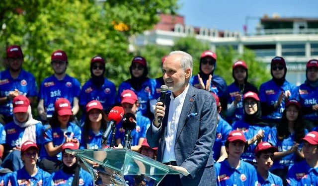 Fatih'te 330 gönüllü turizm elçisi göreve başladı
