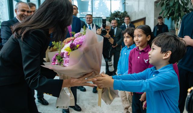 Özbekistan Cumhurbaşkanlığı İdaresi Başkanı Mirziyoyeva'dan YETEV Okullarına ziyaret