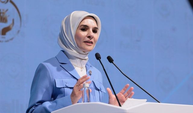 Bakan Göktaş'tan Dünya Yaşlılar Günü paylaşımı