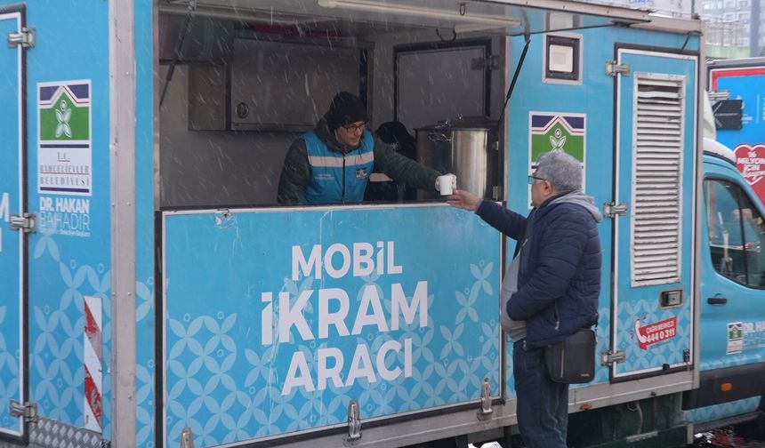 Bahçelievler'de kar mesaisi