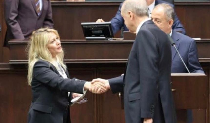 Av. Emel Özden Ünal, Antalya’da siyasetin yükselen ismi