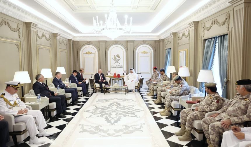 Bakan Güler, Katar Başbakan Yardımcısı ve Savunma Bakanı Al Sani ile bir araya geldi