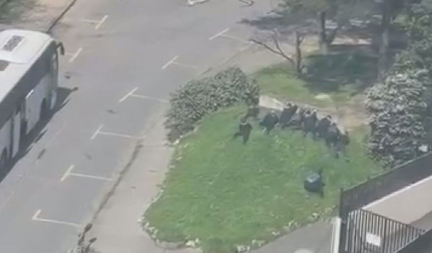 İsrail Konsolosluğu'nun da bulunduğu binanın önünde çatışma; 3 şüpheli etkisiz hale getirildi