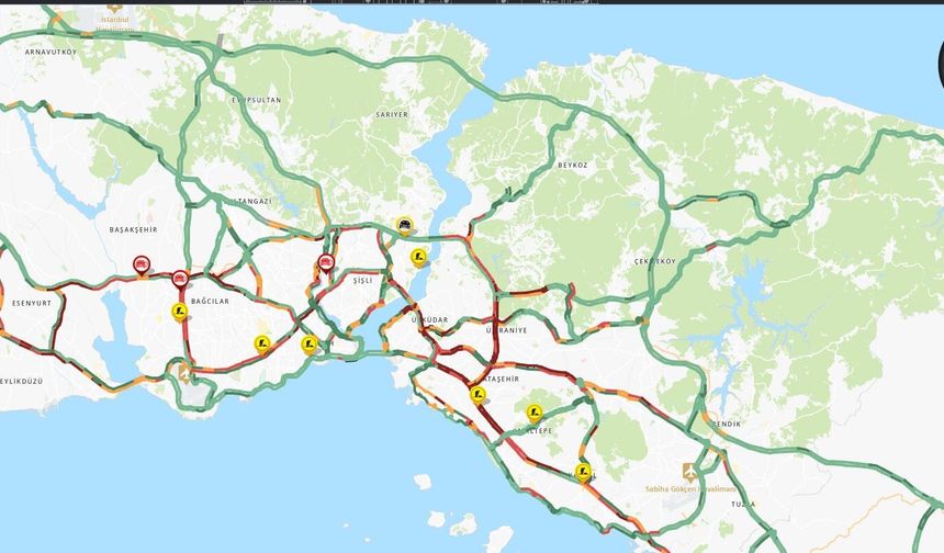 İstanbul'da haftanın ilk iş gününde trafik yoğunluğu