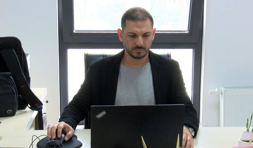 Prof. Dr. Anlı: Çocukların ebeveynleri teknolojik cihazlar değil, aile bireyleridir