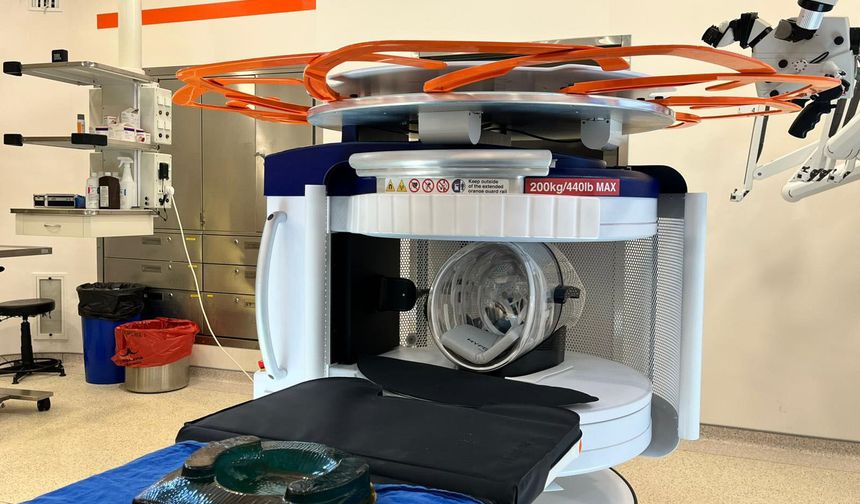 Güven Hastanesi yapay zeka destekli mobil MR sistemini klinik kullanıma sundu