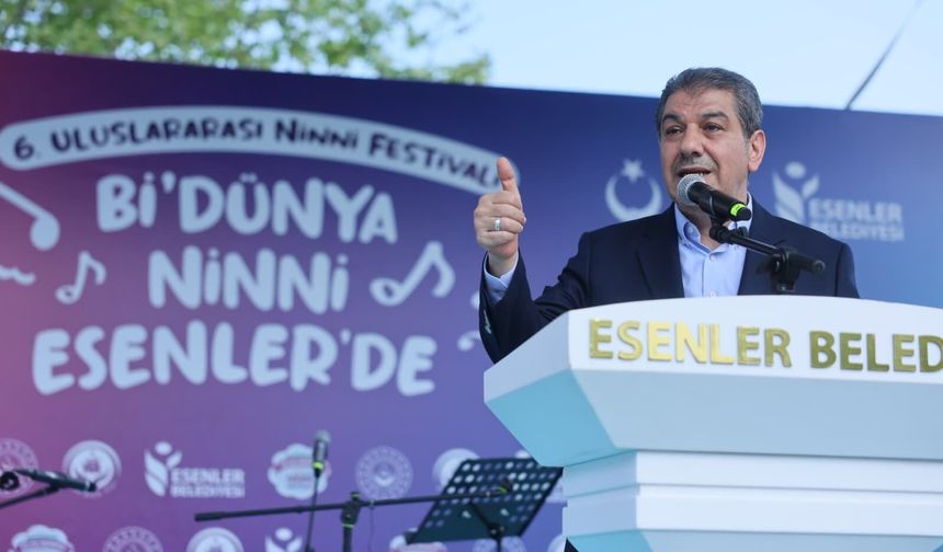 'Uluslararası Ninni Festivali'nde Anneler Günü'ne özel ezgiler seslendirildi