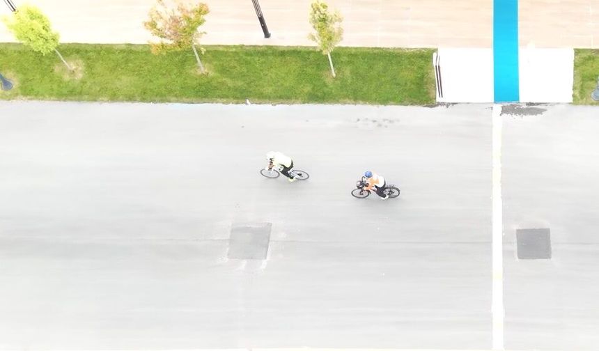60'ında sağlık için pedal çeviriyorlar