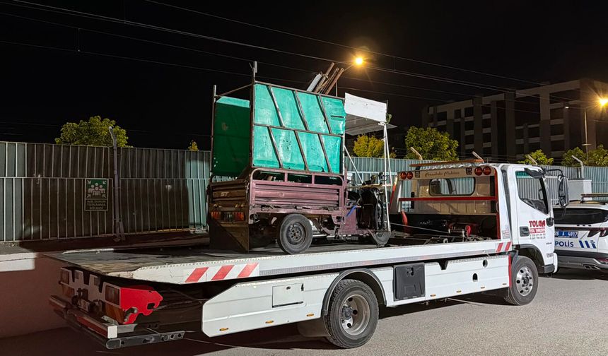 Okul inşaatından 500 bin liralık malzeme çalan 2 şüpheli, takip sonucu yakalandı