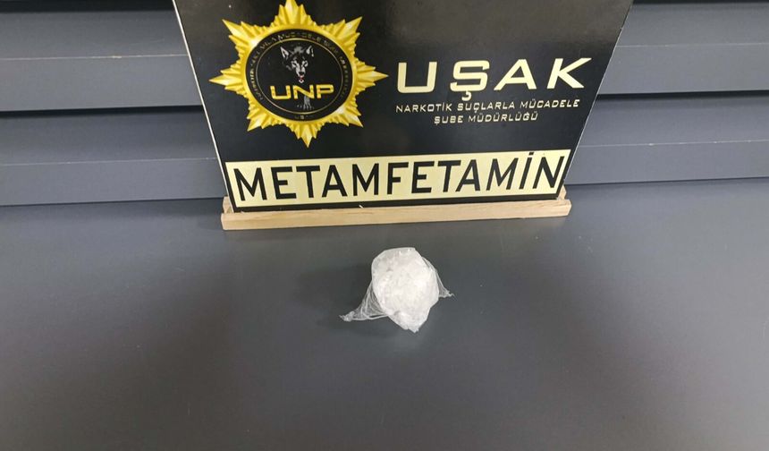 Şüphe üzerine durdurulan 2 İranlının midesinden uyuşturucu çıktı