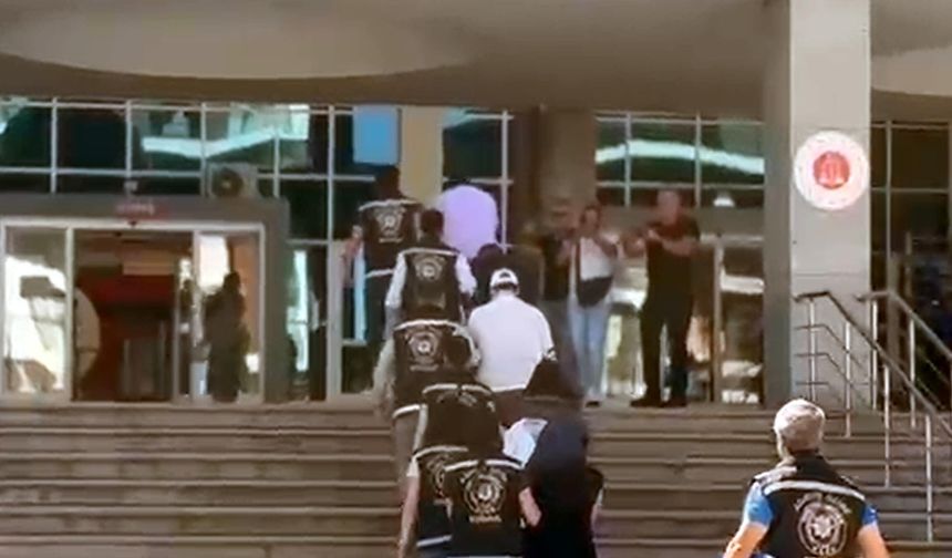 Üniversitelileri fuhşa teşvik eden 6 şüpheli gözaltına alındı