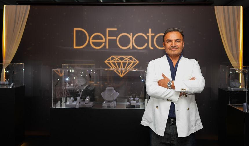 DeFacto, pırlanta koleksiyonunu tanıttı