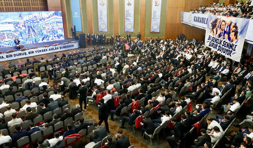 Bakan Gürlek: Gençlerimizin geleceğini hedef alan hiçbir suç odağının karşısında geri adım atmayacağız