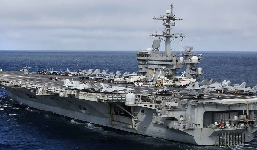 Orta Doğu'daki USS Abraham Lincoln uçak gemisi ABD'ye döndü