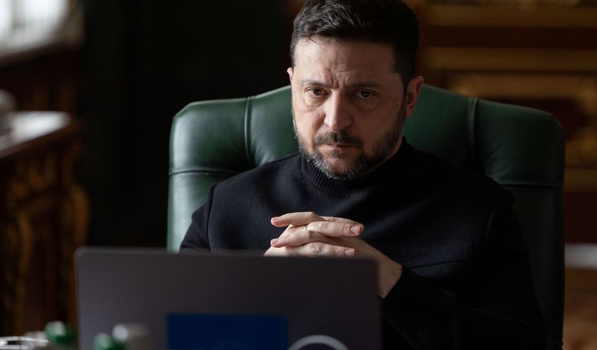 Zelenskiy: Rusya enerji tesislerini vurdu, 600 bin kişi elektriksiz kaldı